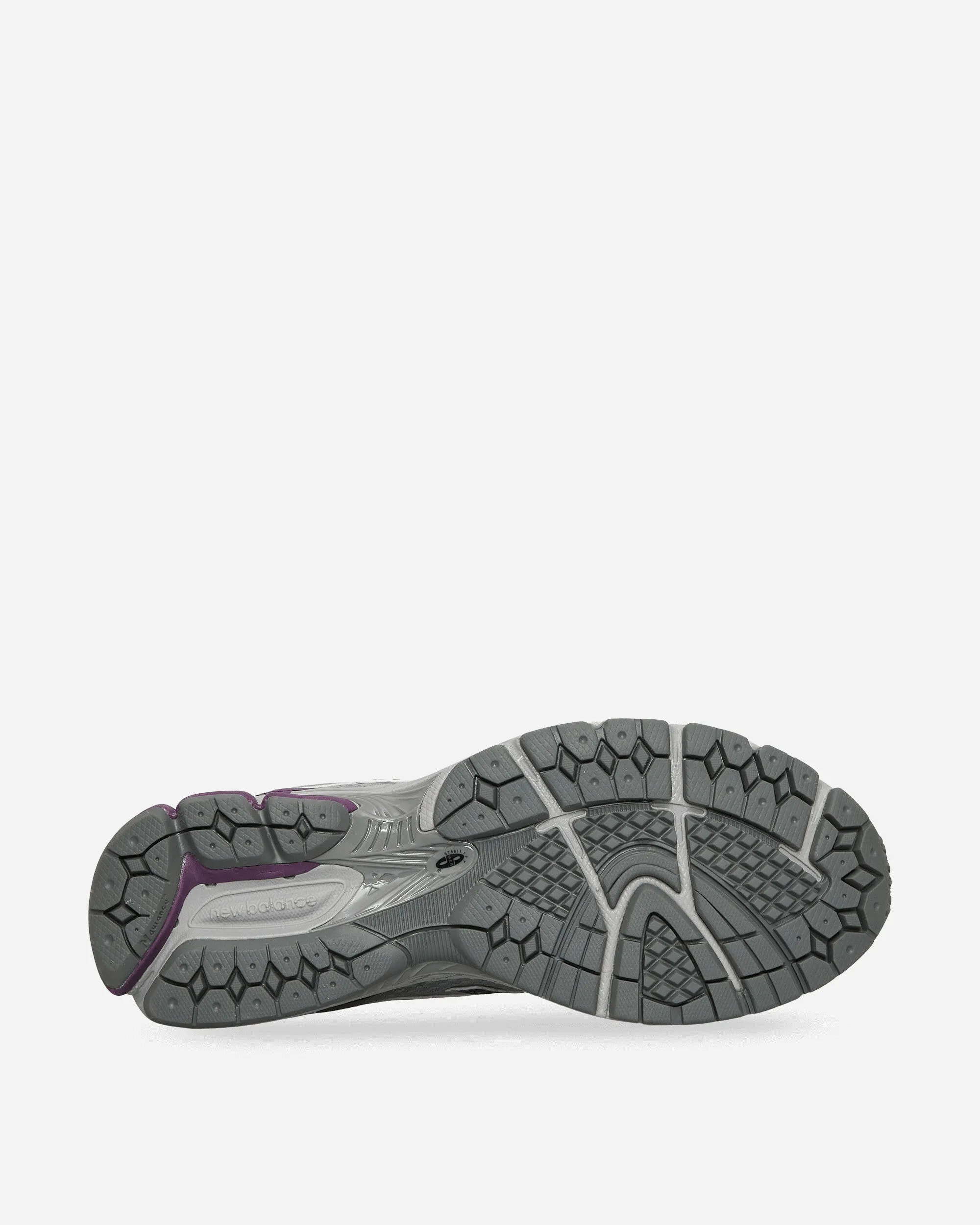 860v2 Sneakers Regenwolke / Silber Metallic / Staubiger Lila