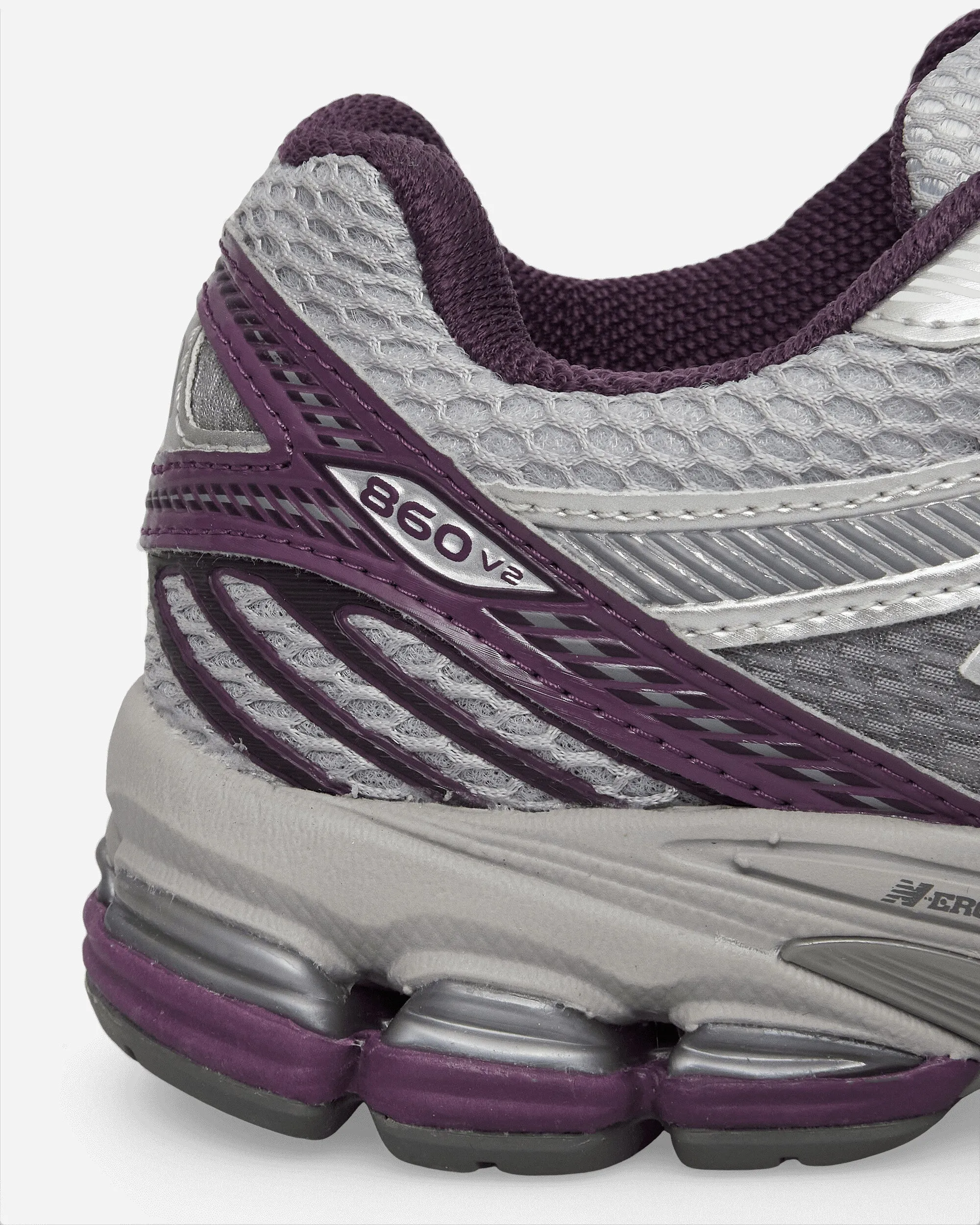860v2 Sneakers Regenwolke / Silber Metallic / Staubiger Lila
