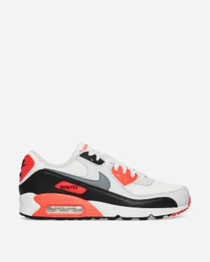 Air Max 90 GORE-TEX Sneakers Summit Weiß / Leuchtendes Karmesinrot / Schwarz / Kühles Grau