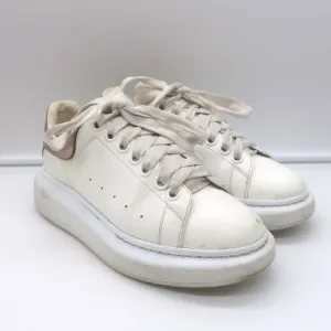Alexander McQueen Übergroße Sneakers Weiß & Roségold Metallic Leder Größe 37
