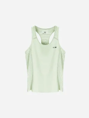 B-Confident Sportweste aus recyceltem Material | Nebelgrün