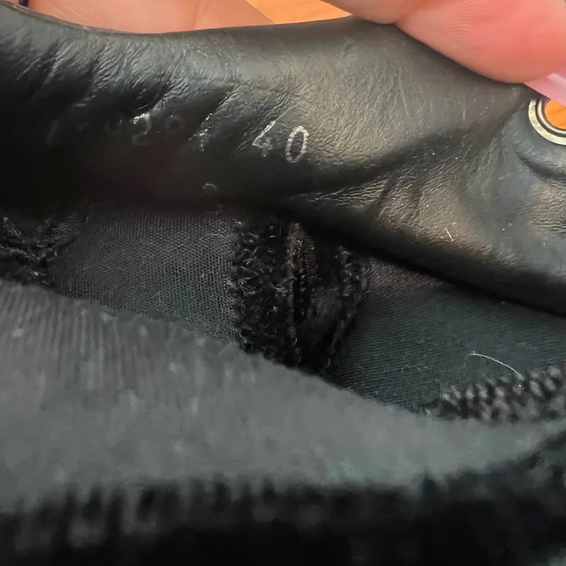 Balenciaga High-Top-Sneakers aus schwarzem Leder & Samt Größe 40
