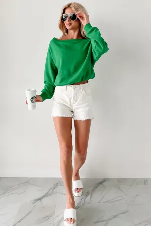 Leichter Ein-Schulter-Sweatshirt mit Blasenmuster (Kellygrün)