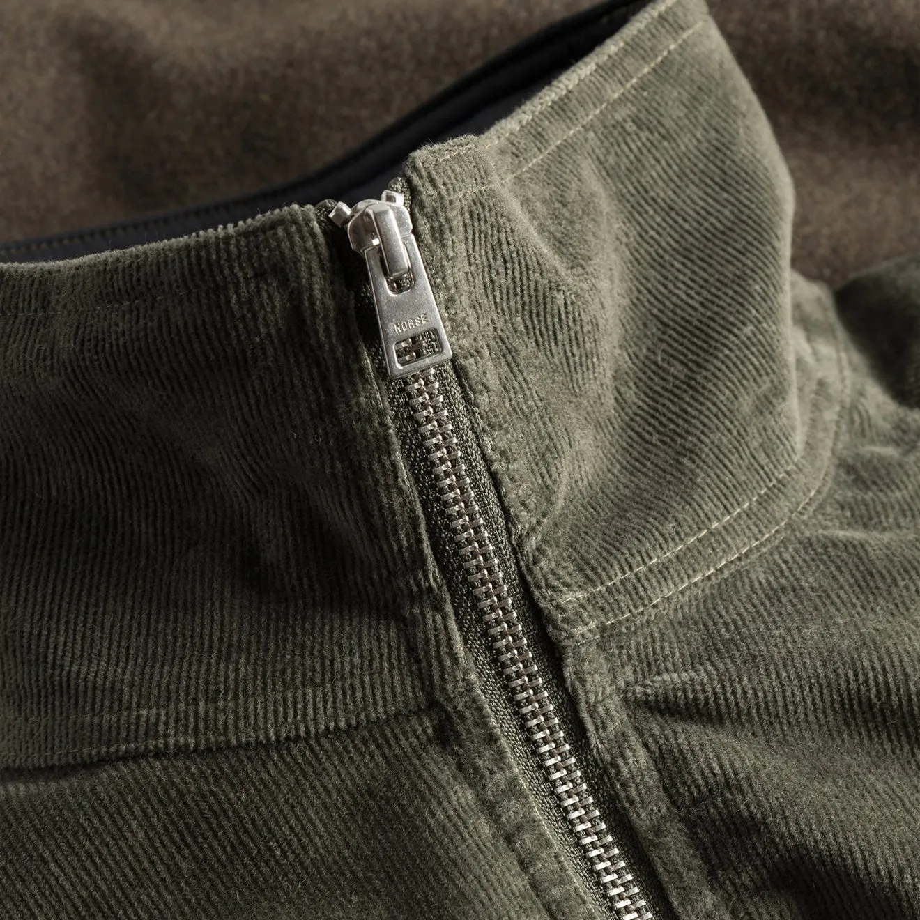 Bekleidung Norse Projects Herren Norse Projects Hakon Solotex Jacke Cord Ivy Grün
