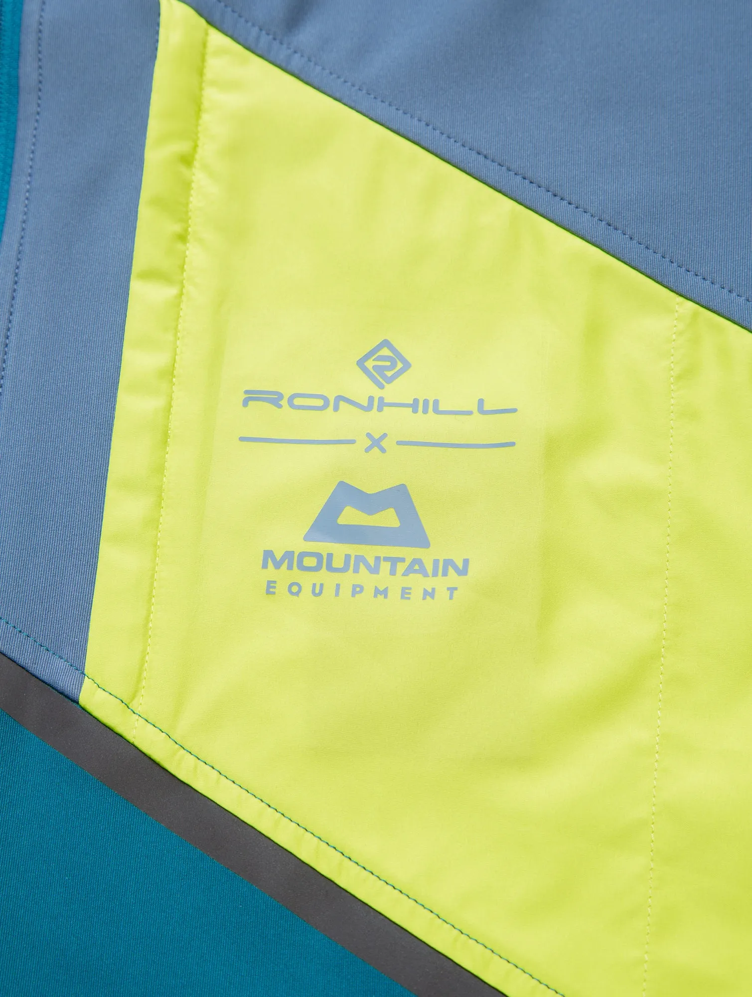 Bekleidung Ronhill Herren Ronhill Tech GORE-TEX Windstopper Herren Laufjacke - Blau
