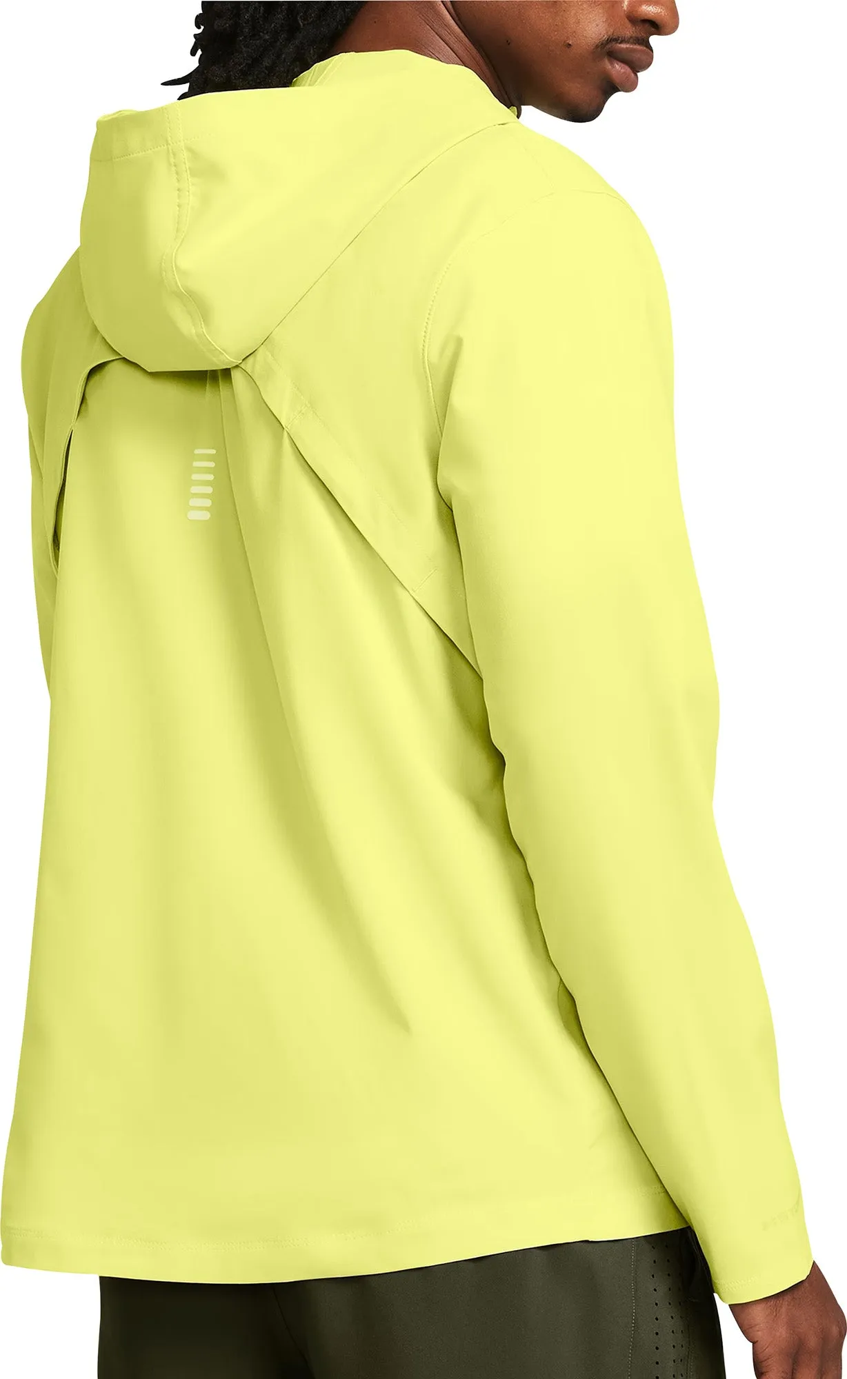 Bekleidung Under Armour Herren Under Armour OutRun The Storm Laufjacke für Herren - Gelb
