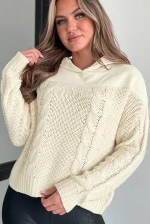 Gemütliche Accord-Strickkapuzenjacke (Eierschale)