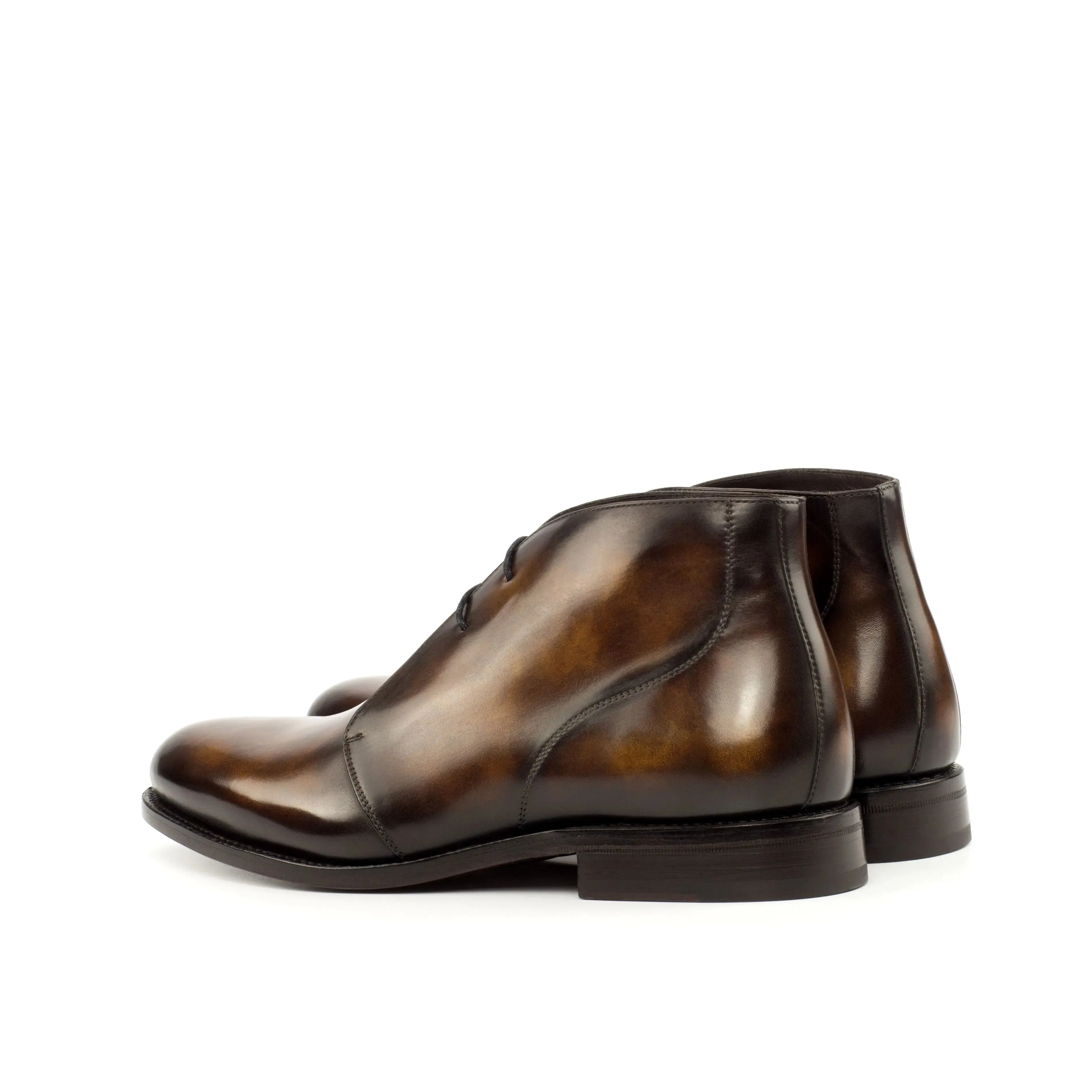 Dapperfam Schuhe DapperFam Vivace in Tabakbraun, handbemusterte Patina Chukka für Herren