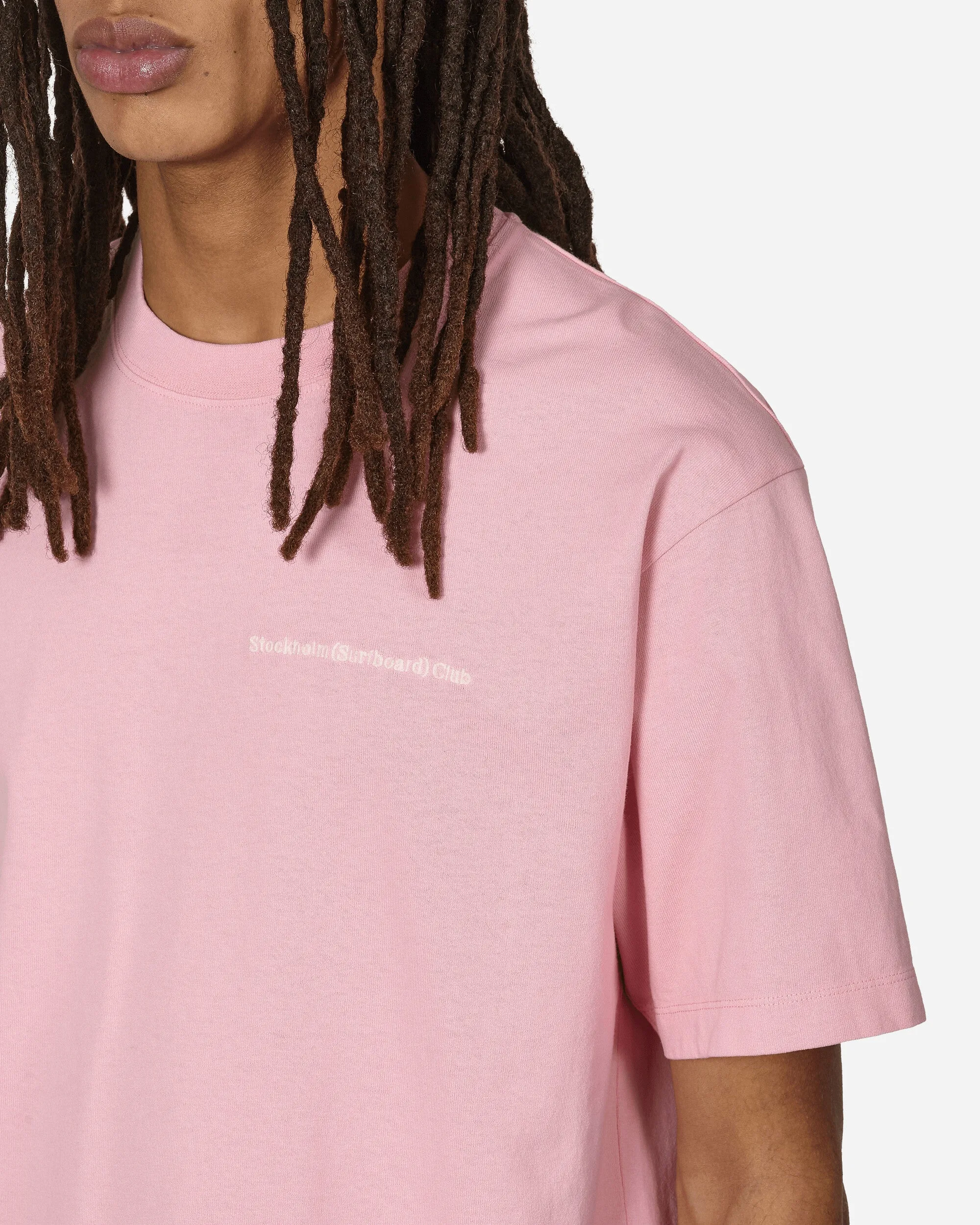 Pinkes T-Shirt mit besticktem Logo