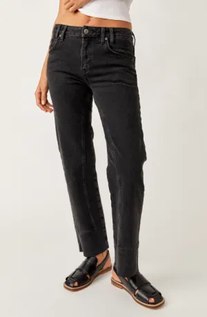 Free People Risk Taker Mid Rise Jeans - Main Squeeze - Endverkauf 25% Rabatt im Warenkorb