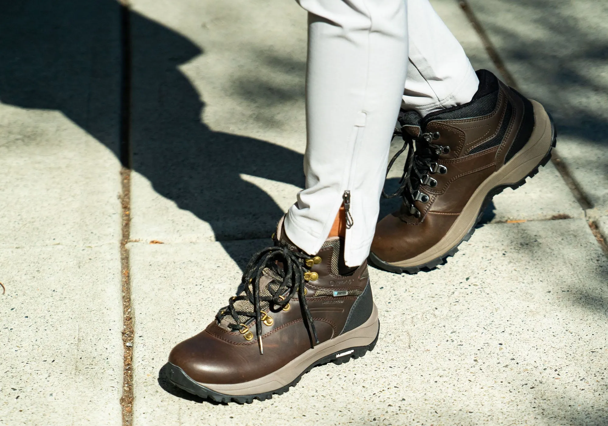 Hi Tec Damen Altitude VI i Wasserdichte Leder Bequeme Wanderstiefel Hi Tec Schuhe