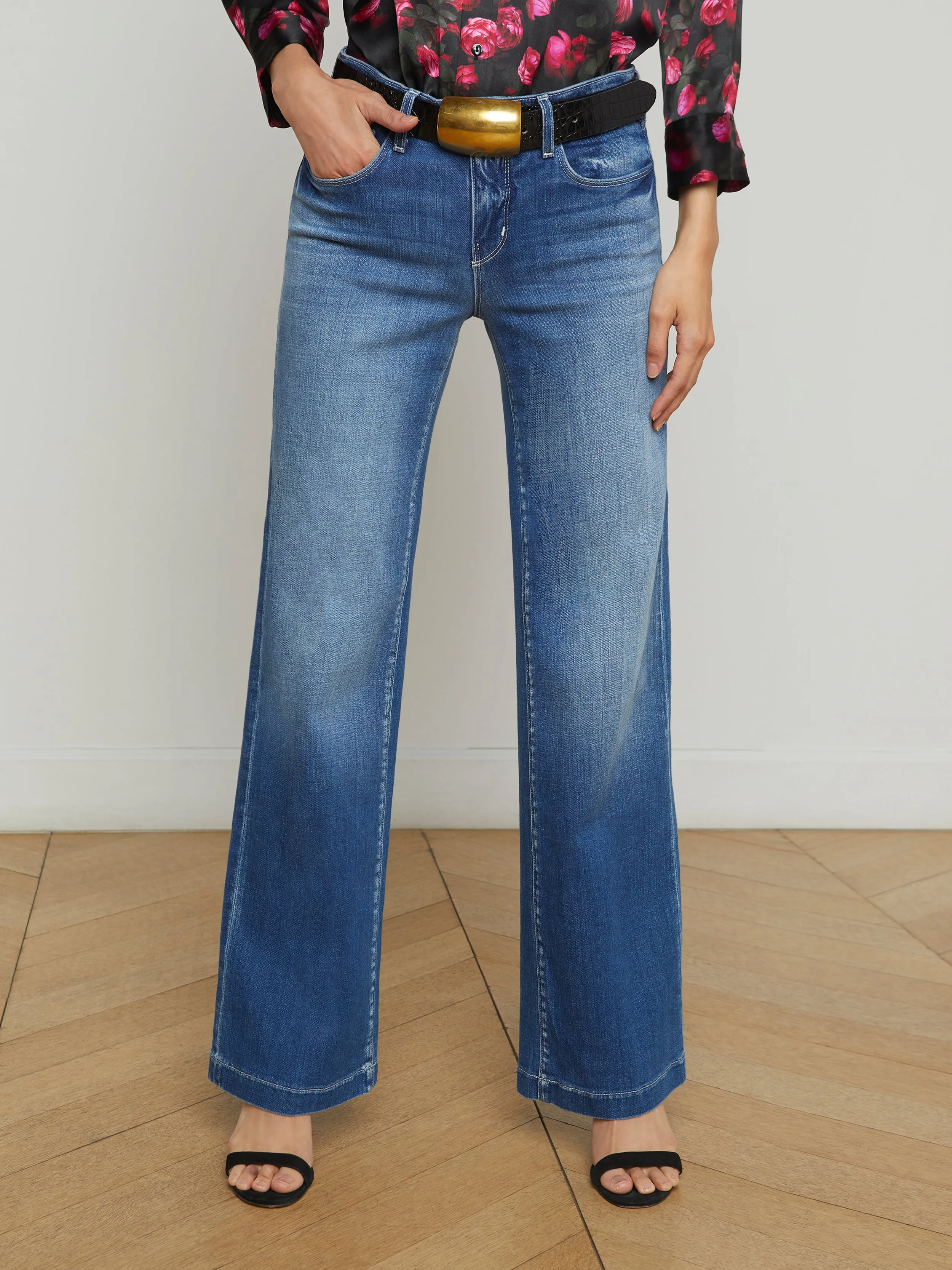 Joanne Low-Rise Weitbeinjeans