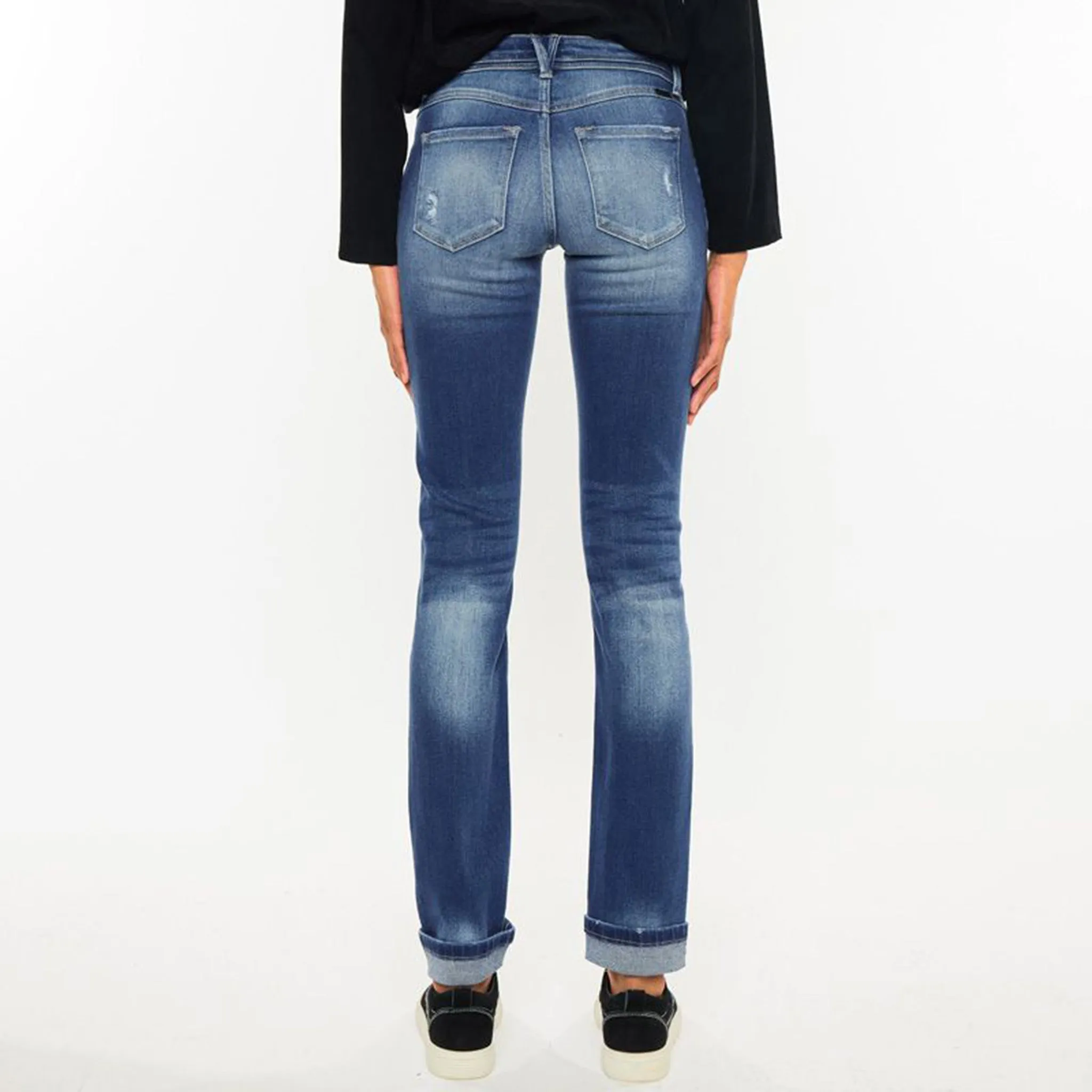 KanCan Damen Jeans mit mittlerer Taillenhöhe, schlanke gerade Beinform
