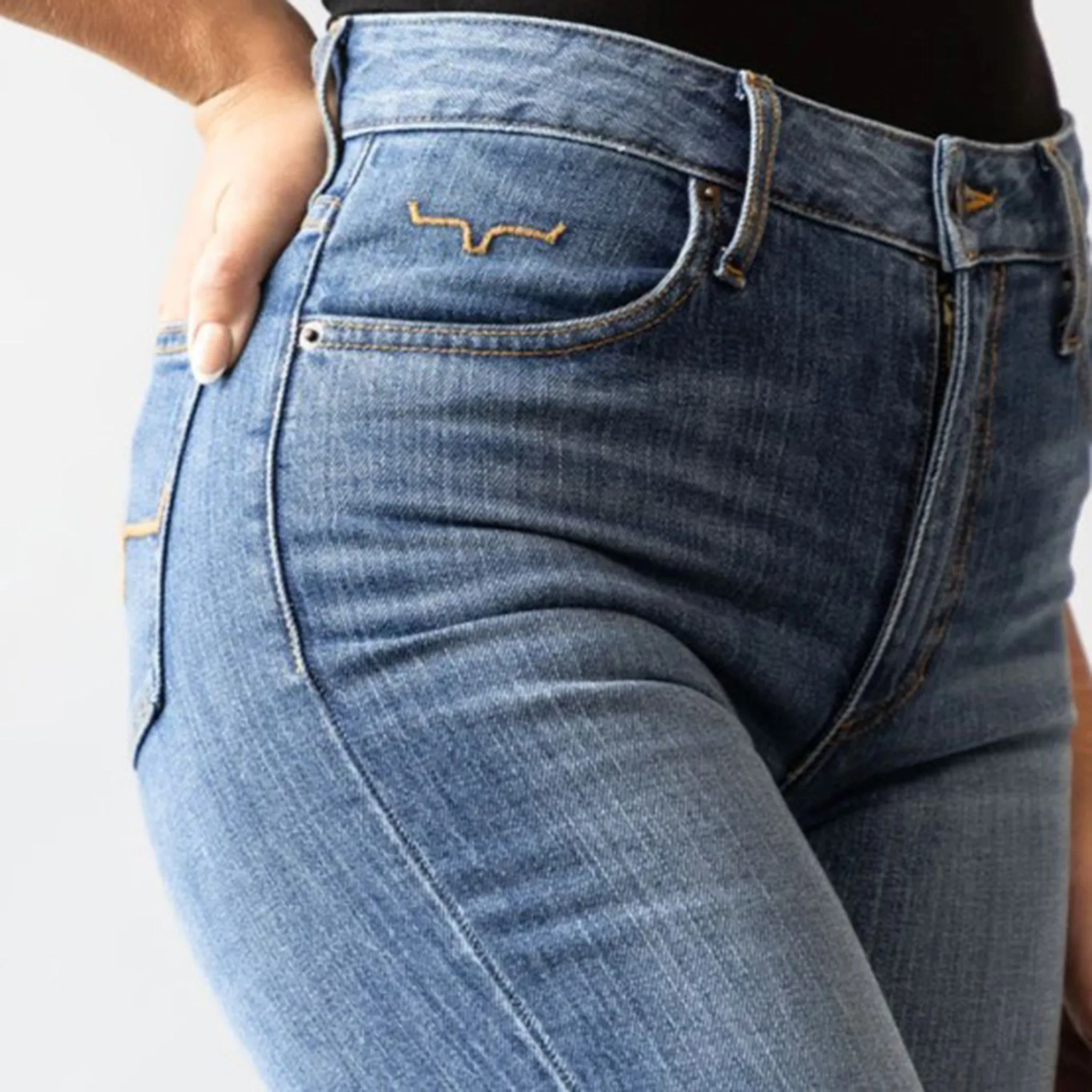 Kimes Ranch Damen Jennifer Mid Wash High Rise Jeans