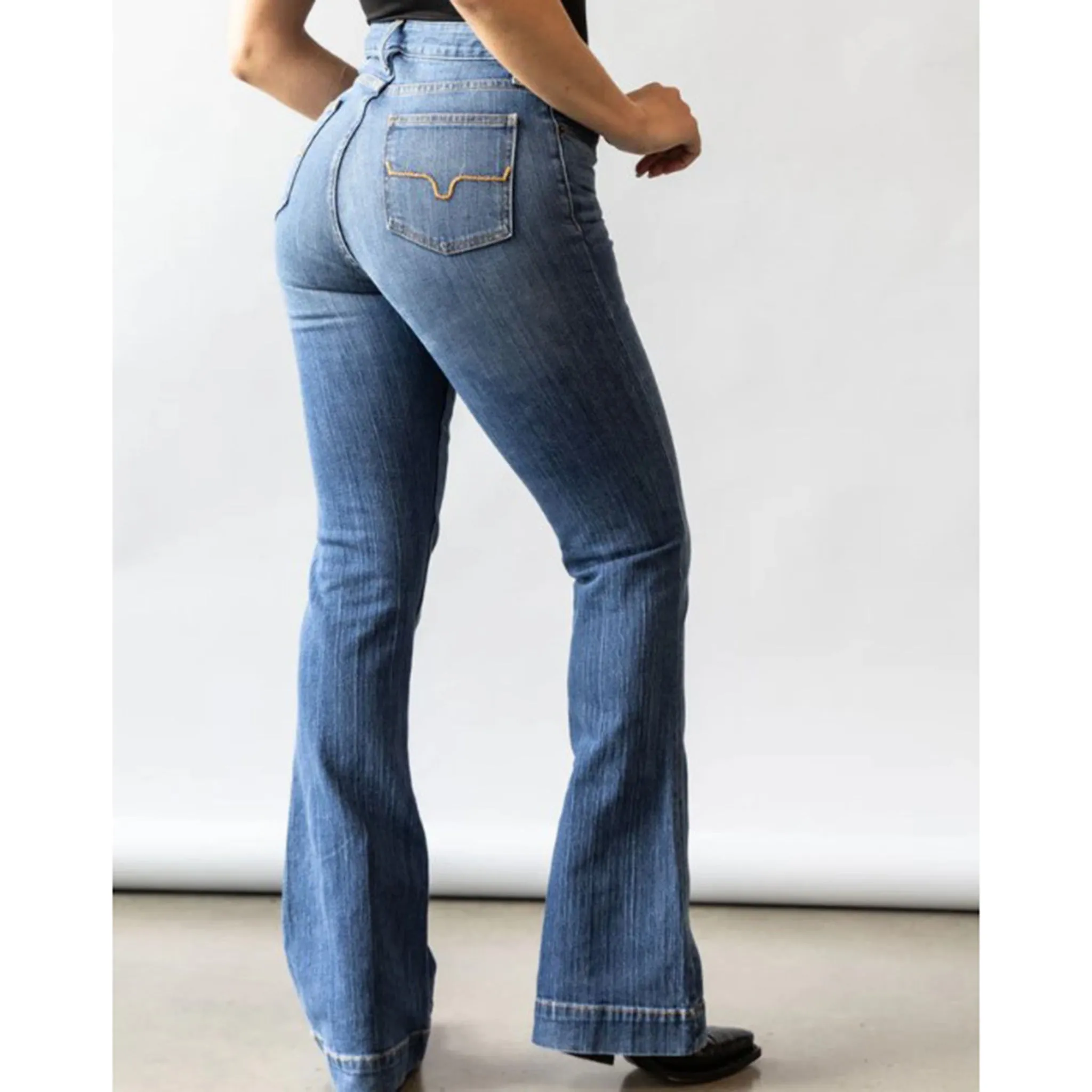 Kimes Ranch Damen Jennifer Mid Wash High Rise Jeans