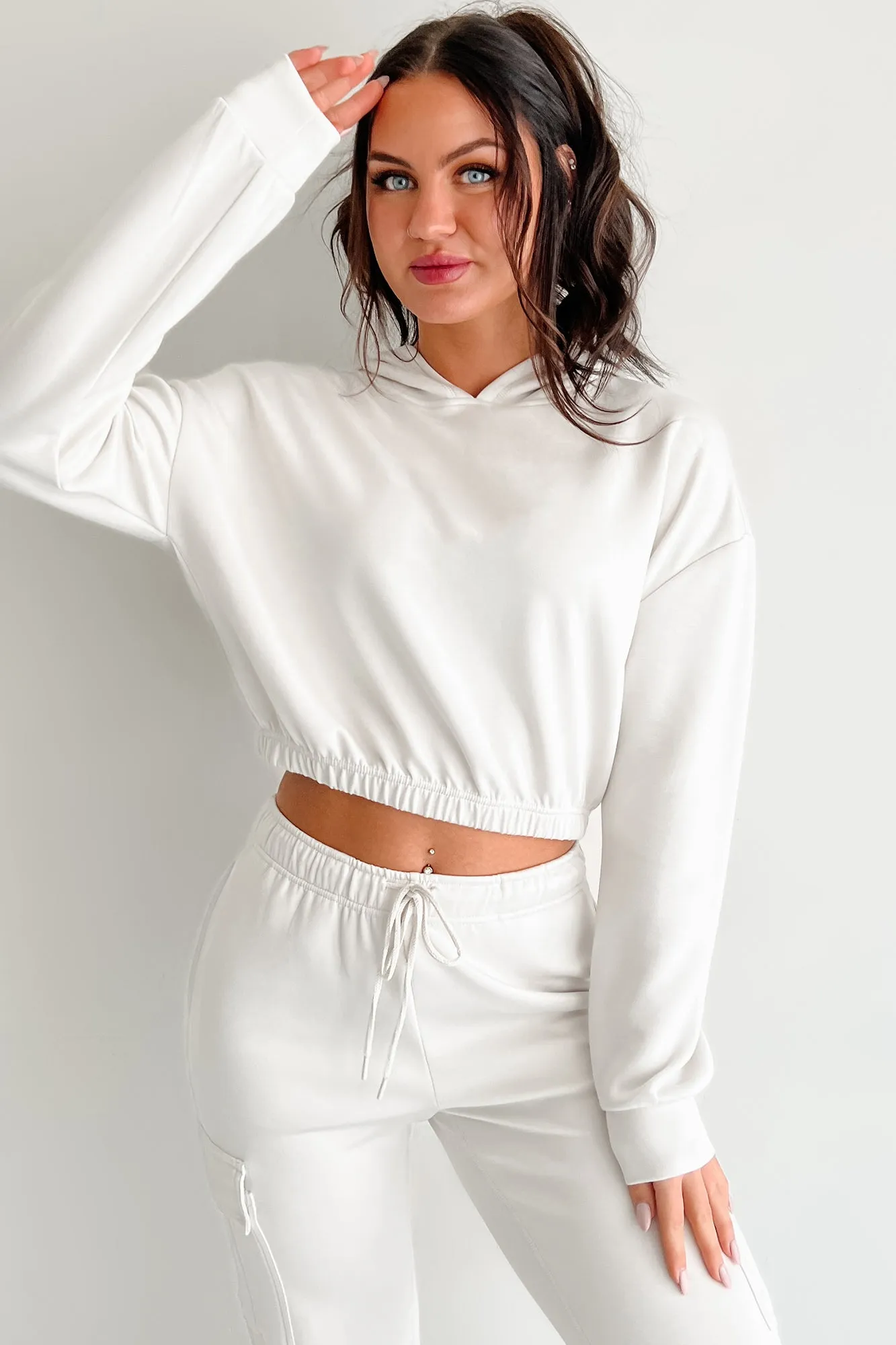 Living In Peace Cropped Hoodie (Kreide)