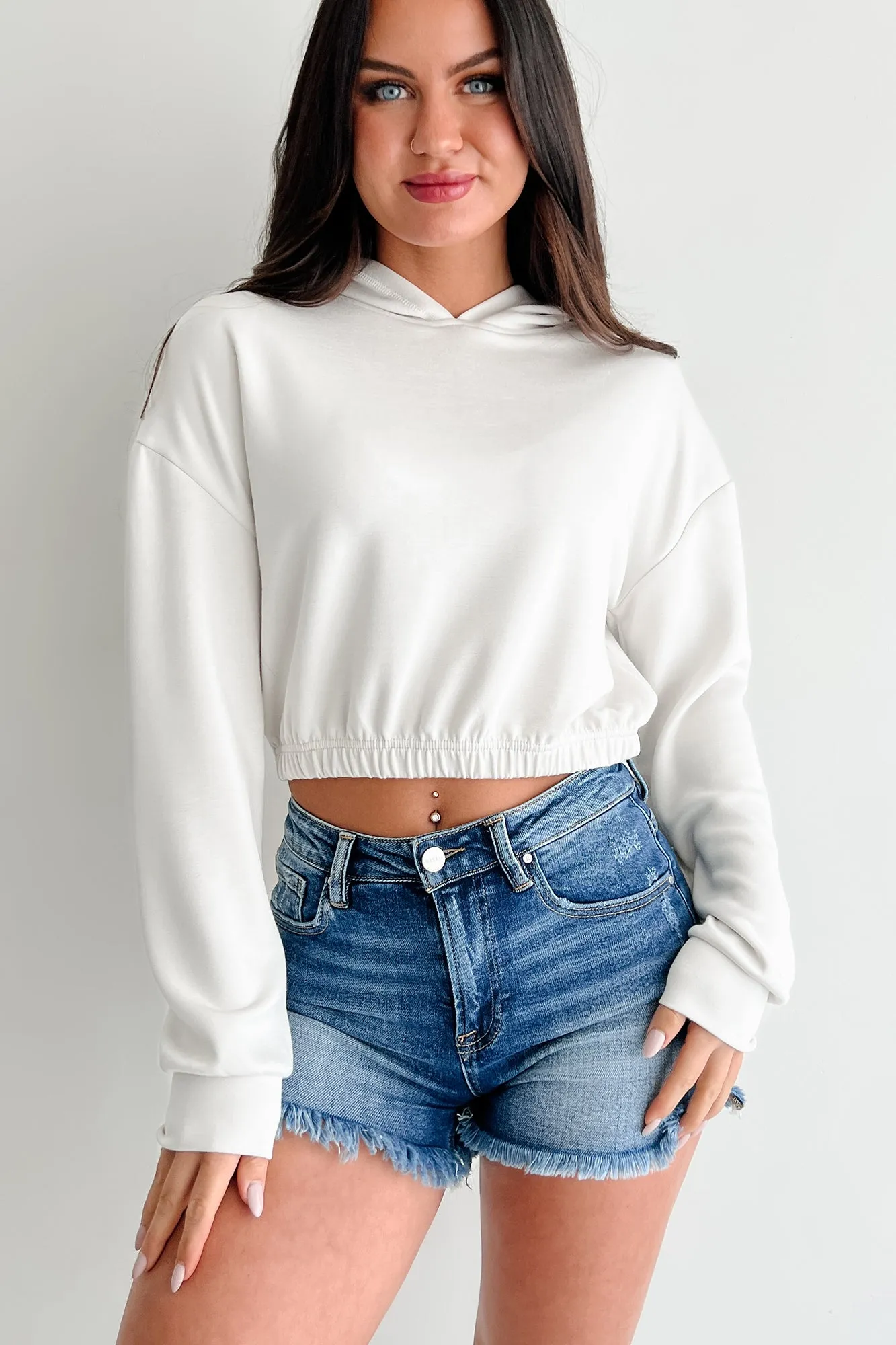 Living In Peace Cropped Hoodie (Kreide)