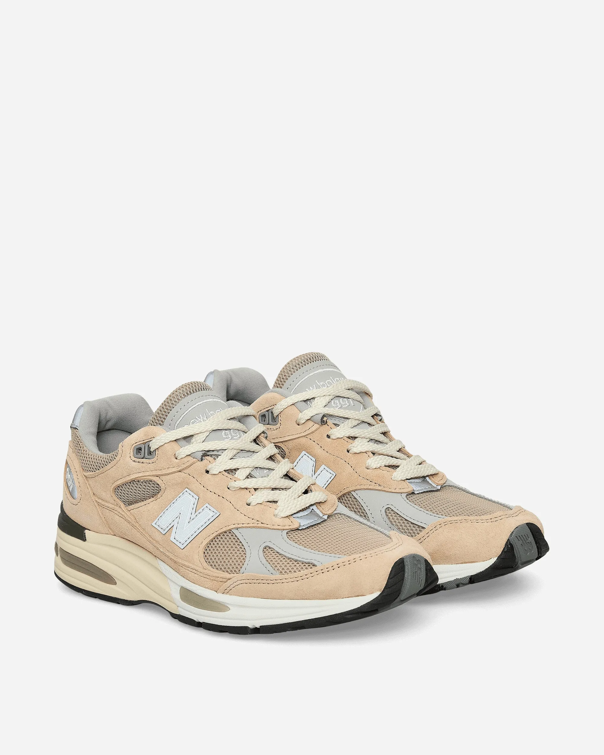 Hergestellt in Großbritannien 991v2 Sneakers Kubanischer Sand / Hafennebel / Silber
