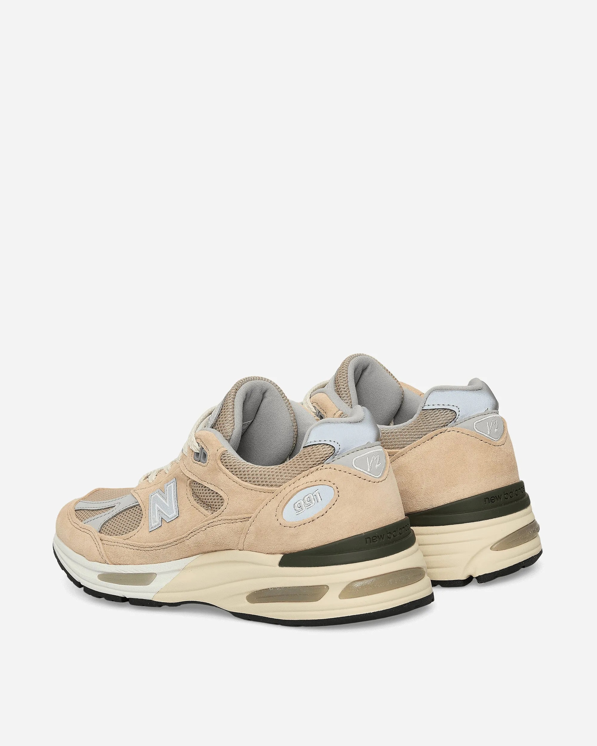 Hergestellt in Großbritannien 991v2 Sneakers Kubanischer Sand / Hafennebel / Silber