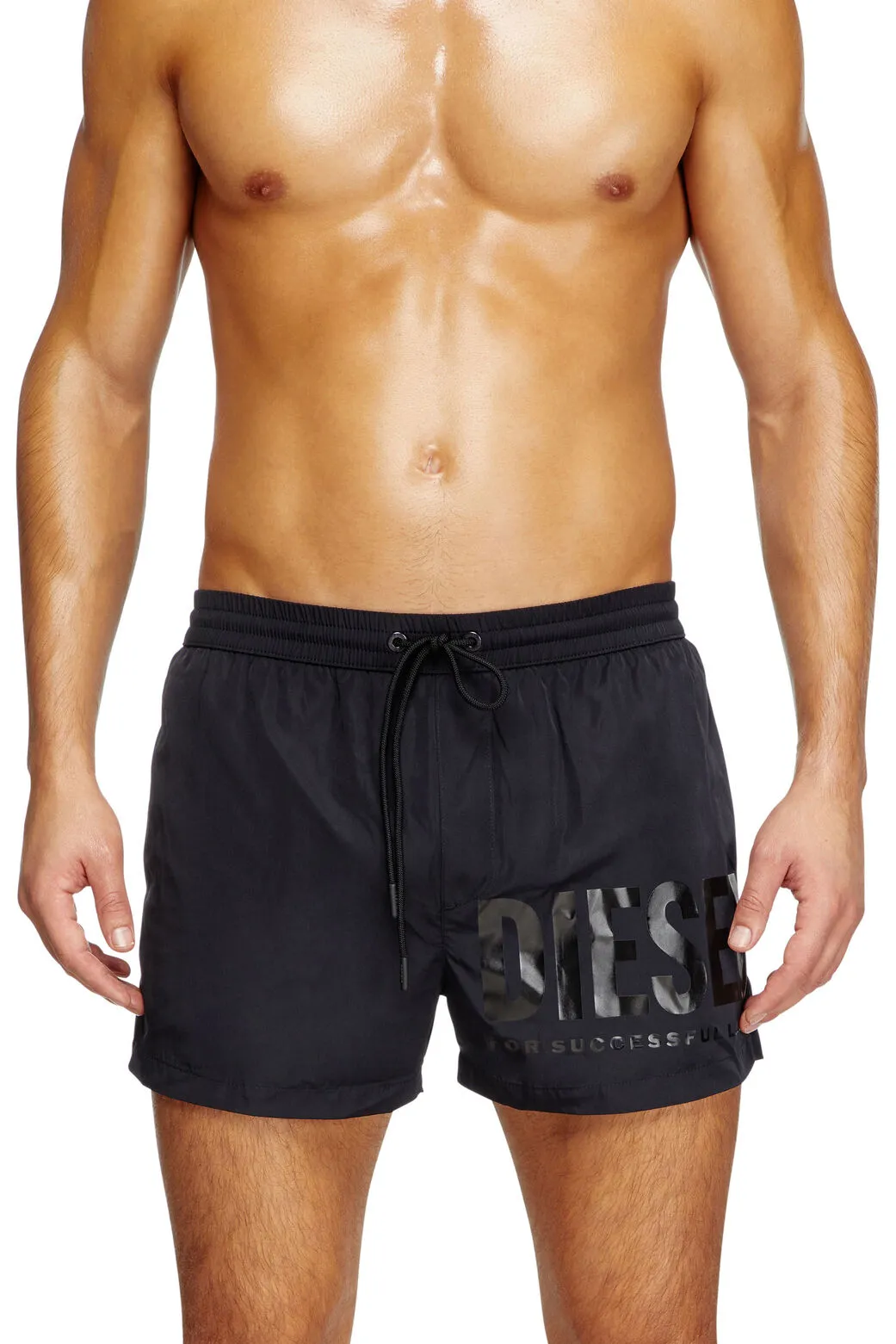 Mario-34-D-Core Badeshorts mit Logo-Print Schwarz