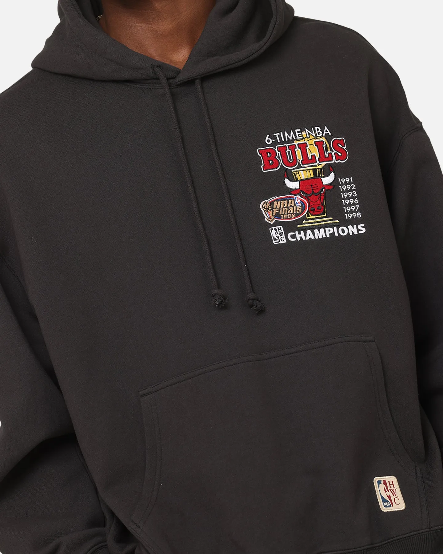Mitchell & Ness Chicago Bulls Pinnacle Hoodie Ausgewaschen Schwarz