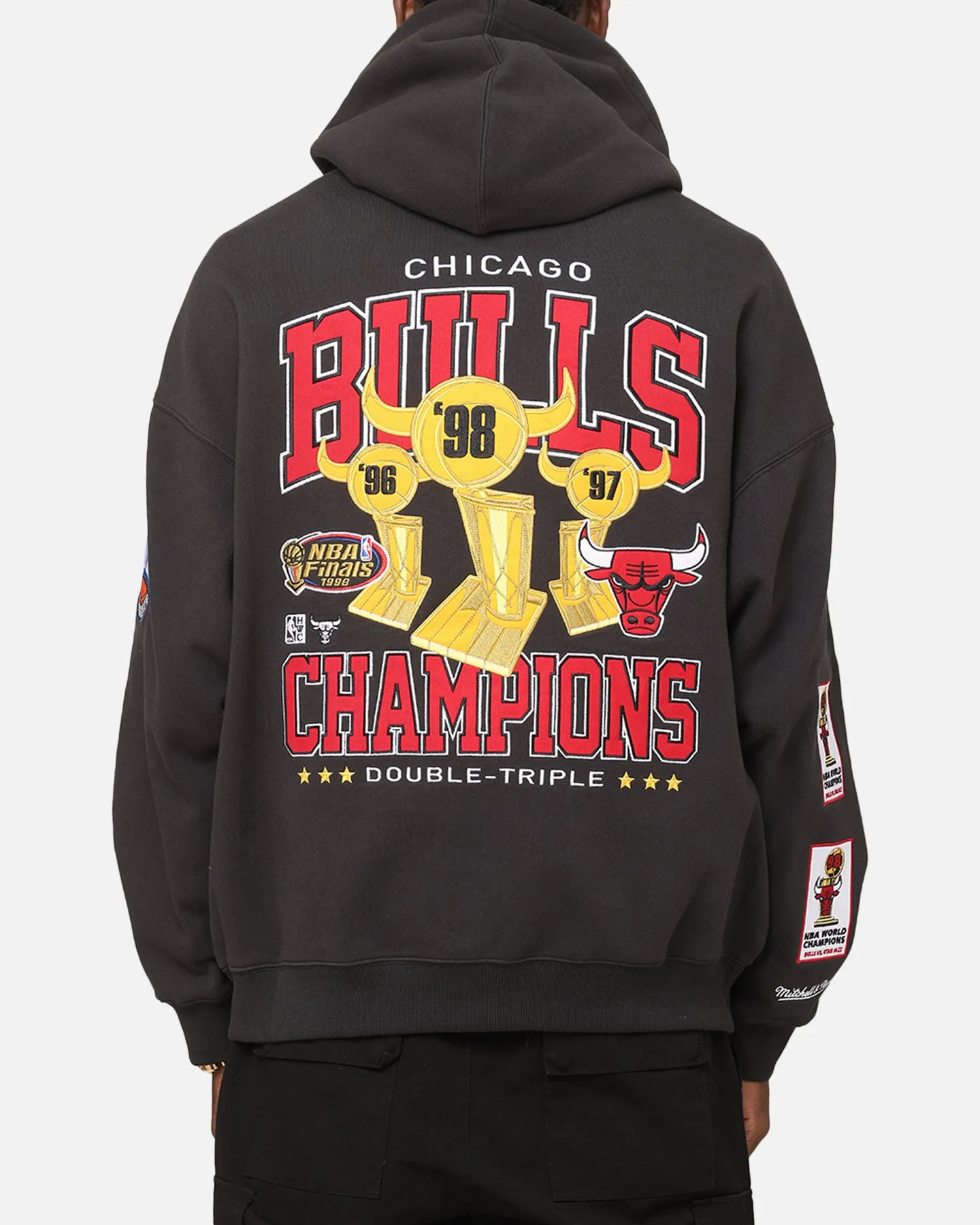 Mitchell & Ness Chicago Bulls Pinnacle Hoodie Ausgewaschen Schwarz