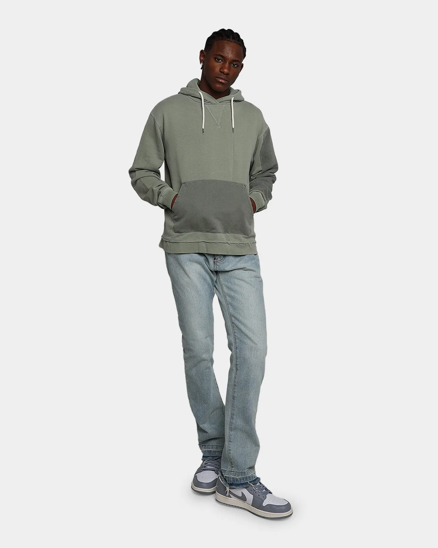 MNML Vintage Hoodie mit Paneele in Olive