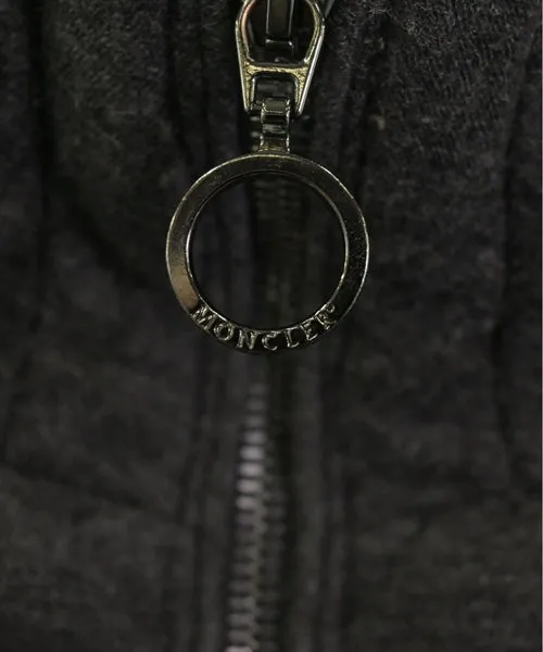 MONCLER Daunenjacken/Westen