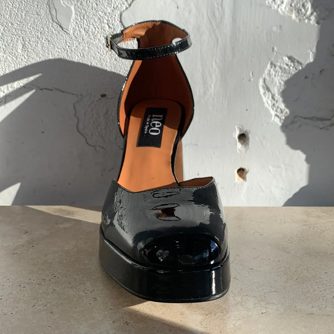 Neo 23566 Schwarze Schuhe_Neo
