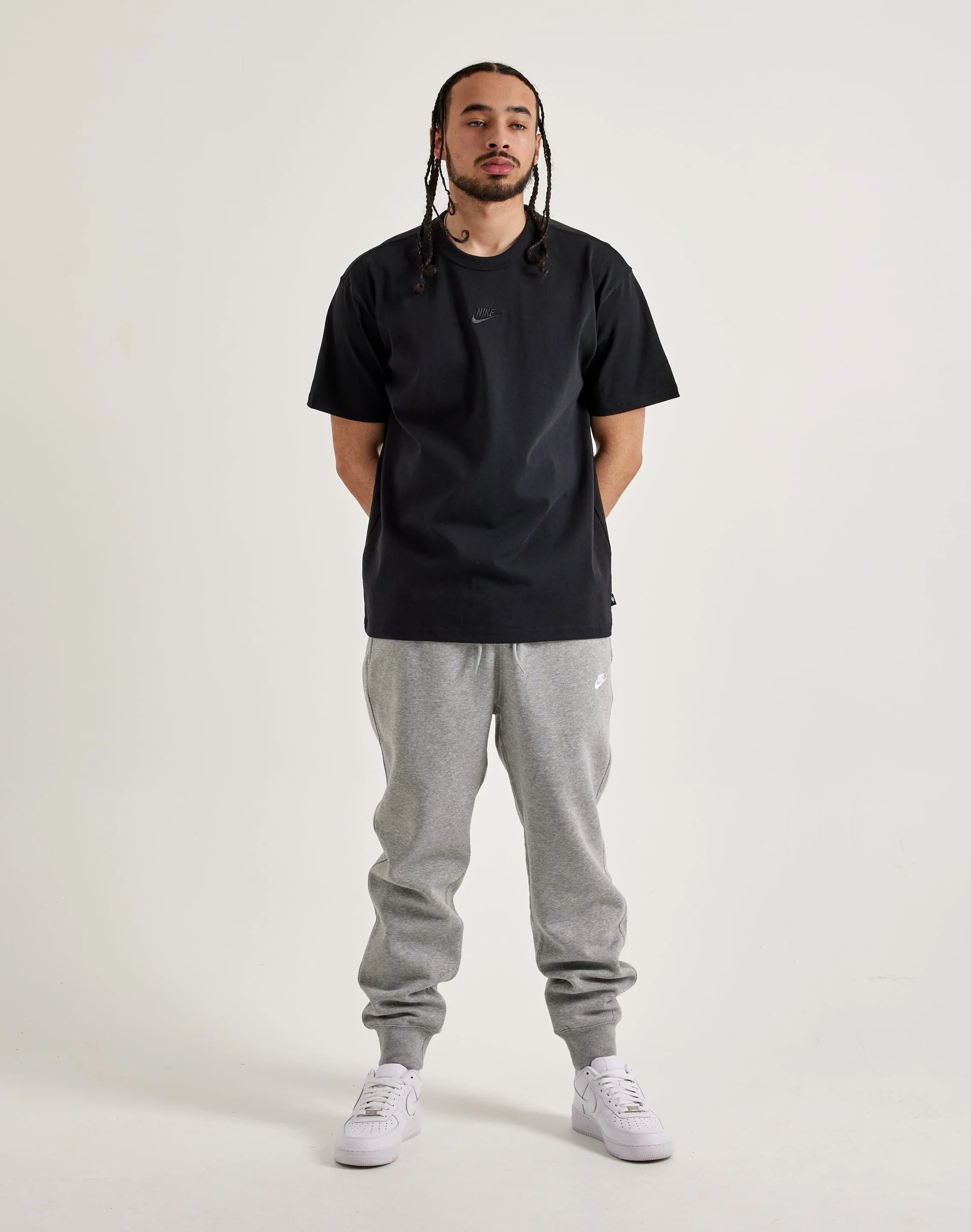 Nike Premium Essentials T-Shirt