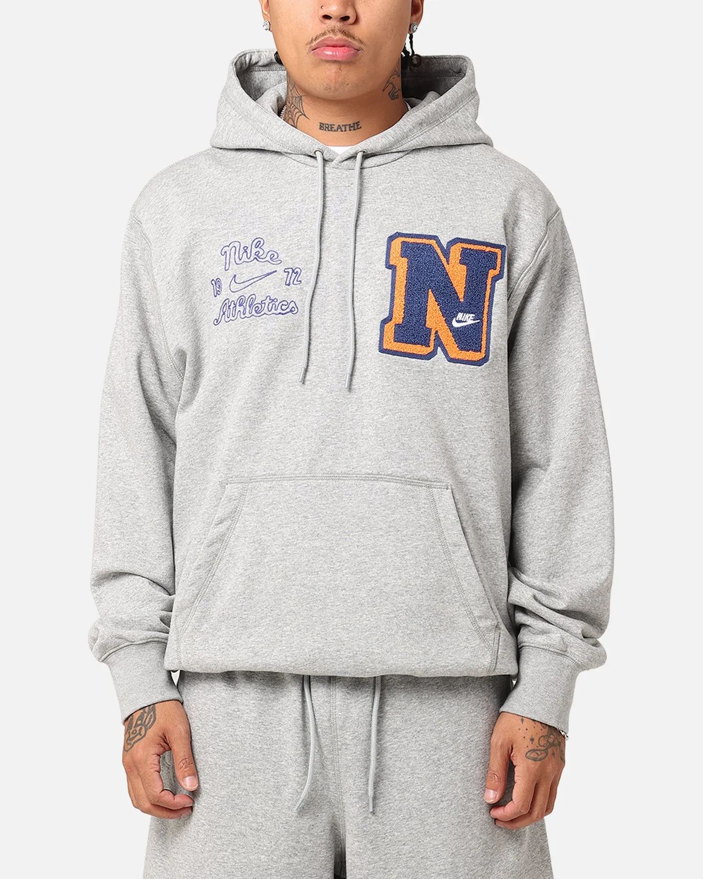 Nike Sportswear Club Essential Hoodie Dunkelgrau Melange