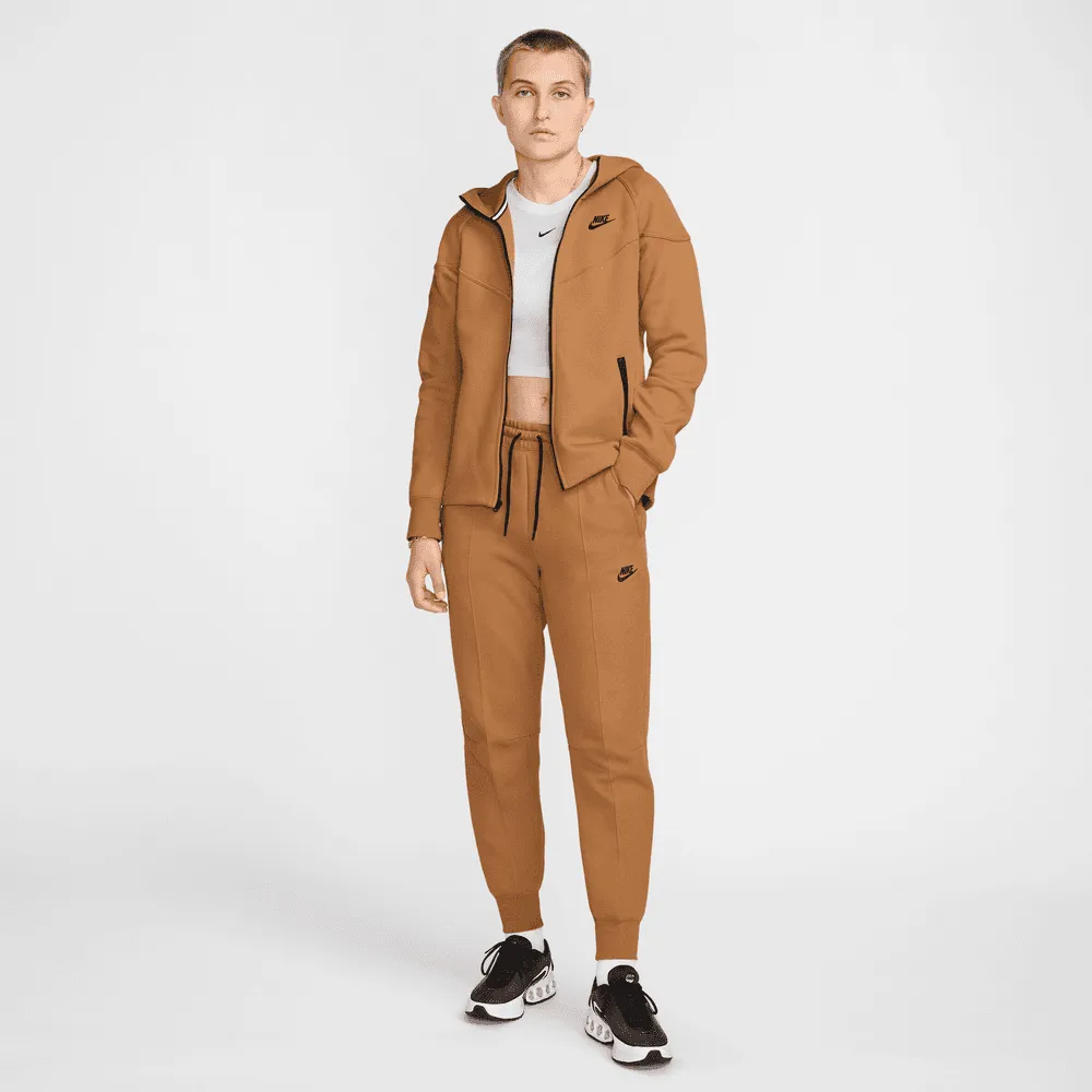 Nike Sportswear TECH Fleece (FB8330-224, Flachs/Schwarz) Größe L