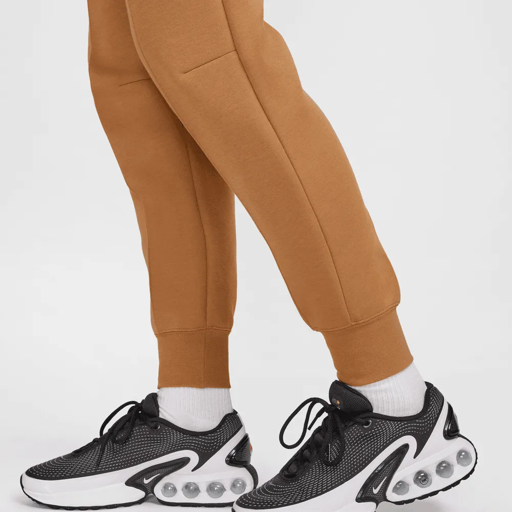 Nike Sportswear TECH Fleece (FB8330-224, Flachs/Schwarz) Größe L