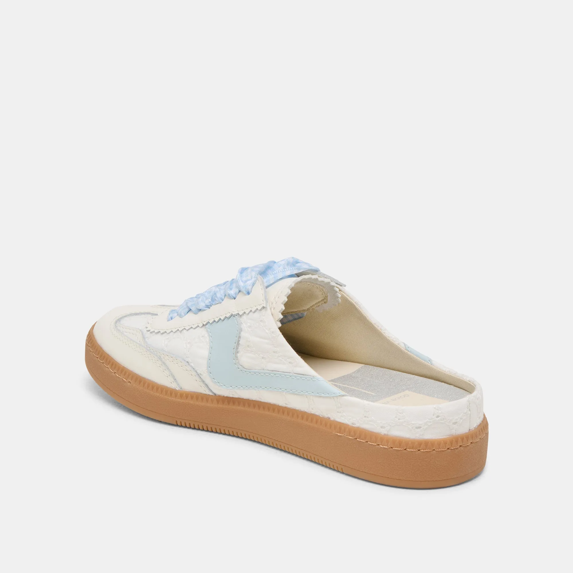 HINWEIS SLIDE SNEAKERS WEIß BLAU ÖSEN