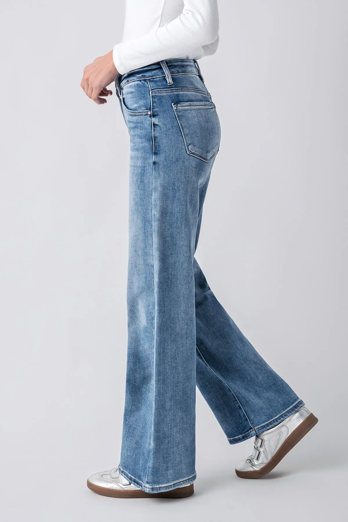 Risen Courtney Midrise Weitbeinjeans