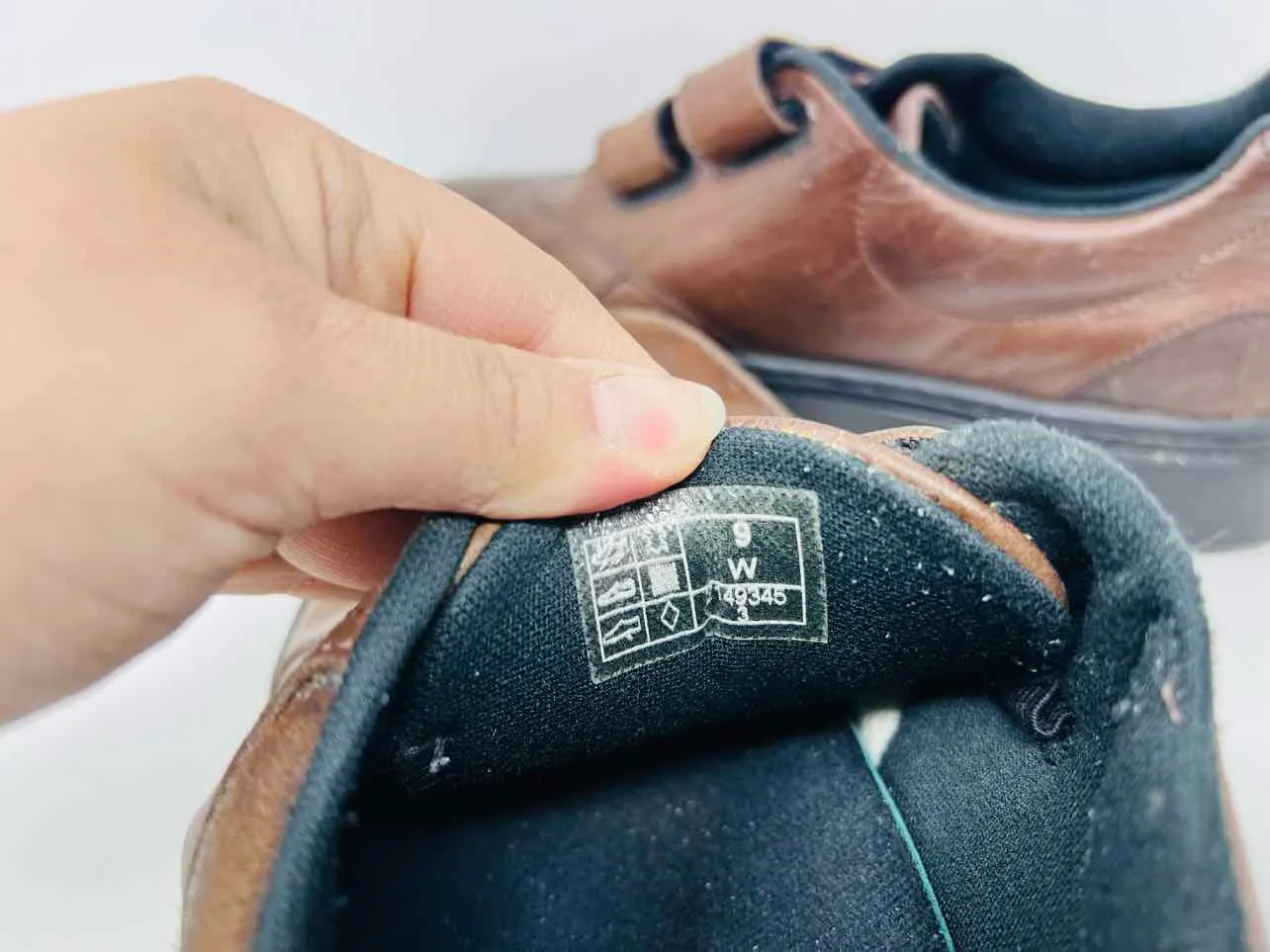 SAS Größe 9 Braune Samtleder Schuhe Sneakers WIE BESEHEN