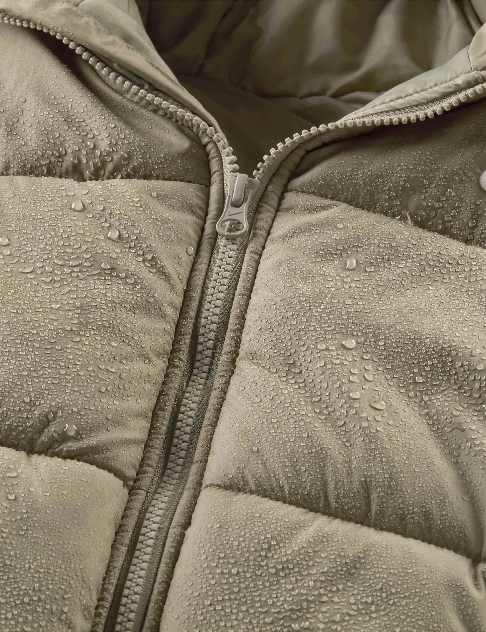 Sportswear Klassische Therma-Fit Daunenjacke mit Kapuze - Hell Army/Weiß