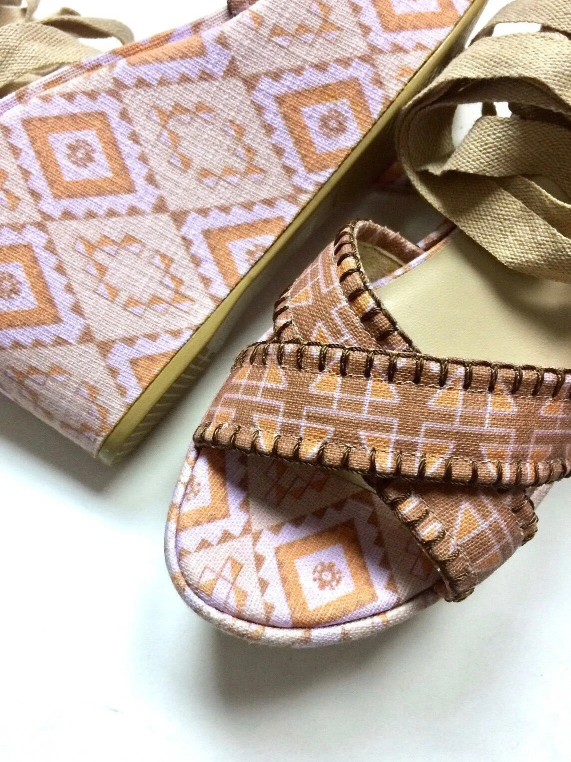 Theodora & Callum Größe 40 (9/9.5) Pink & Beige Keilabsatz Sandalen NWOB