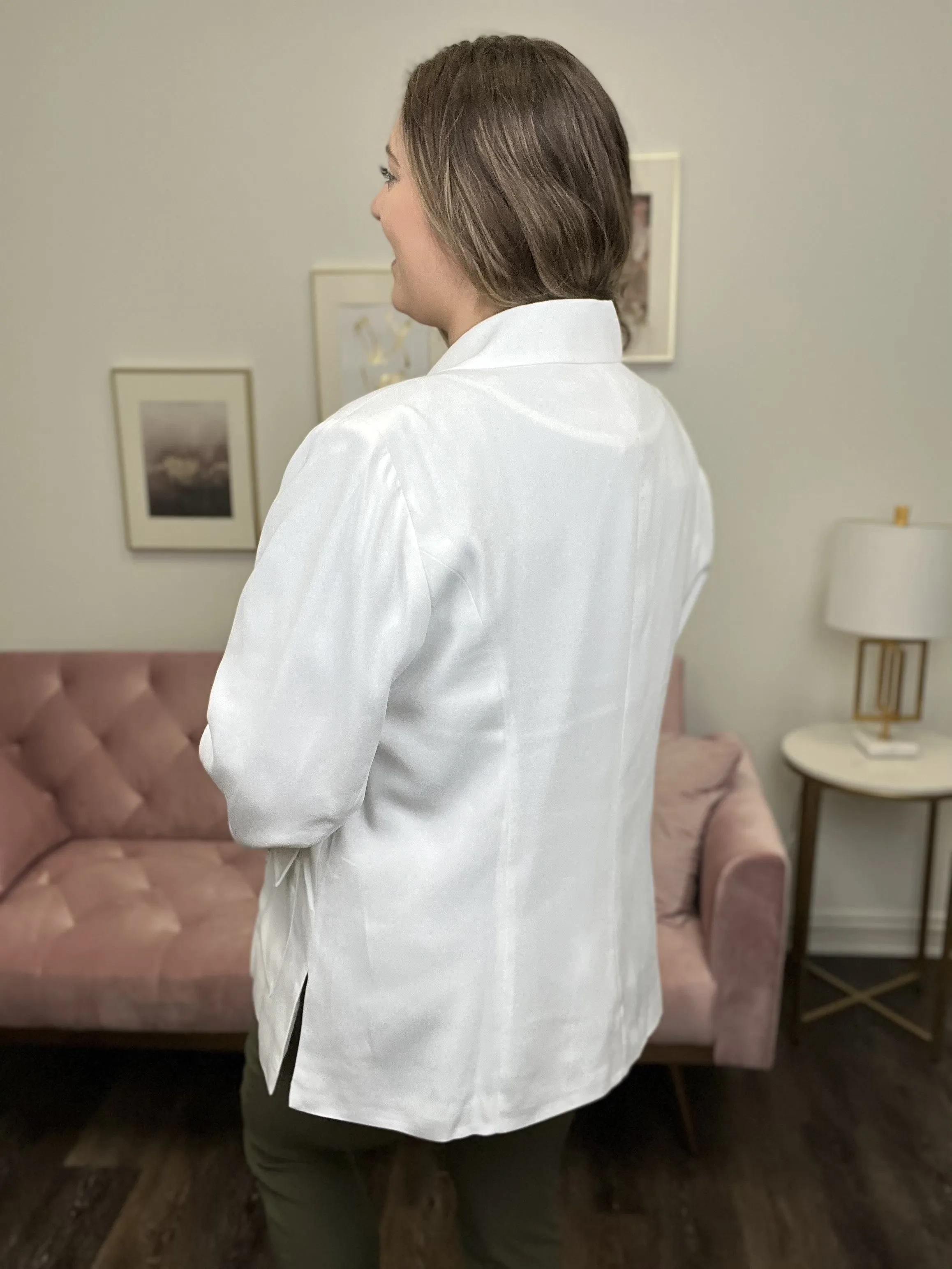 Damen-Blazer mit Strasssteinen an der Vordertasche
