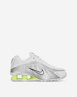 Damensneaker Shox R4 Weiß / Metallic-Silber / Volt