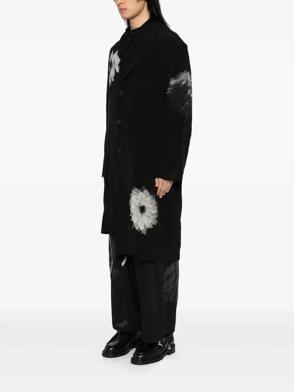 YOHJI YAMAMOTO POUR HOMME - Herren Jacke mit weißer Blumenprint und Schlitz
