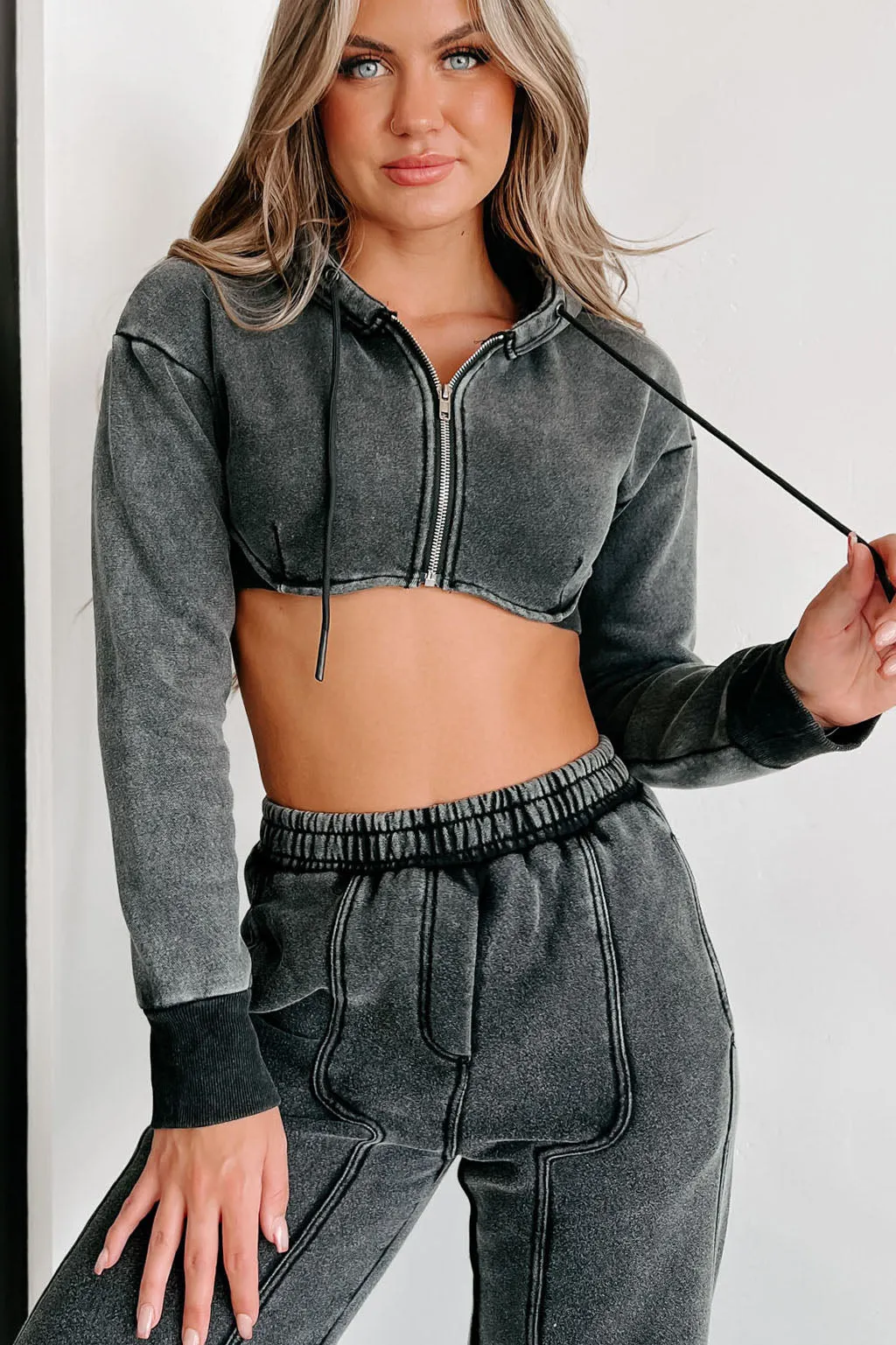 You're Gonna Miss Me Mineral Wash Crop Zipper Hoodie (Gewaschenes Schwarz)