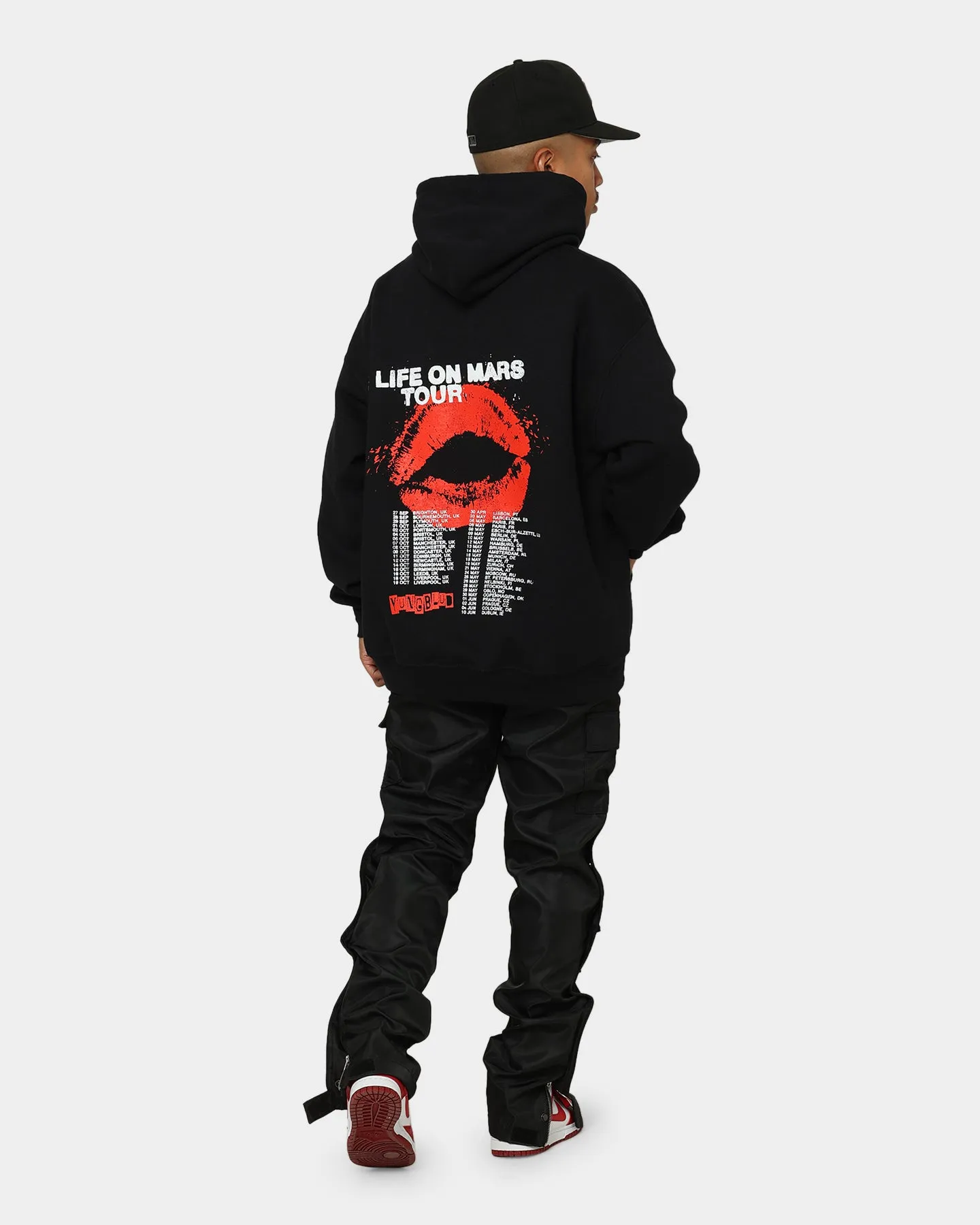 YUNGBLUD Life On Mars Kapuzenpullover Schwarz