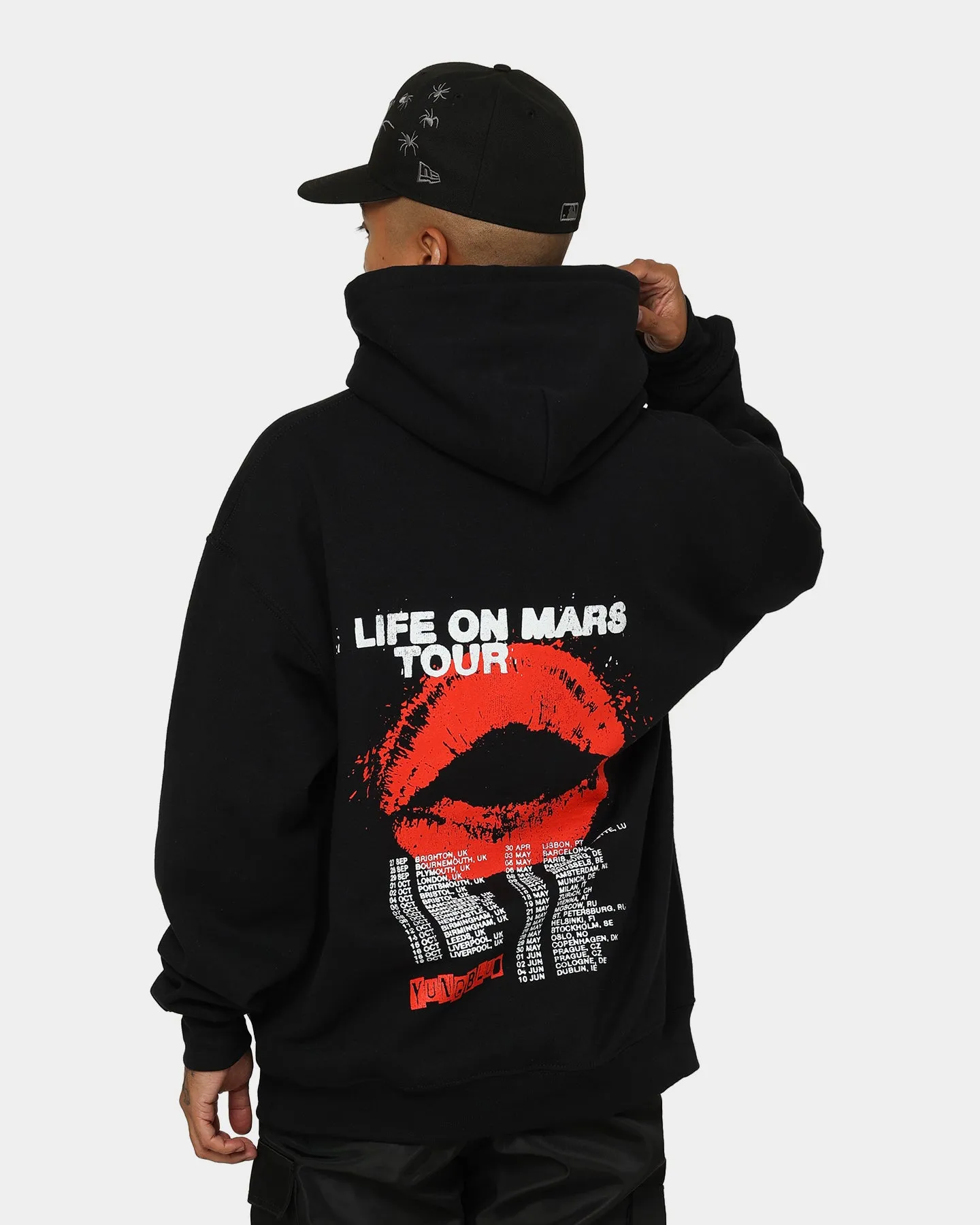 YUNGBLUD Life On Mars Kapuzenpullover Schwarz