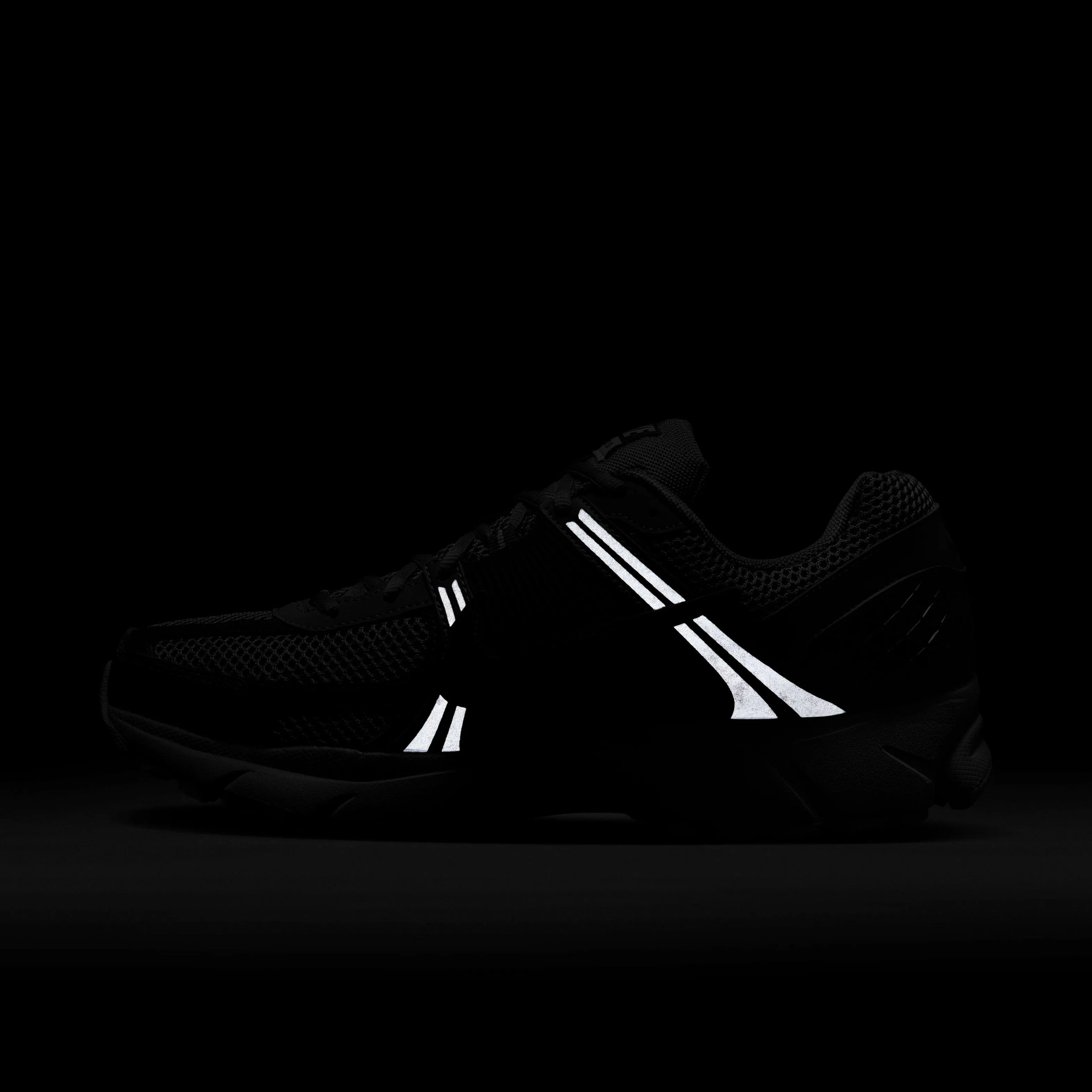 Zoom Vomero 5 